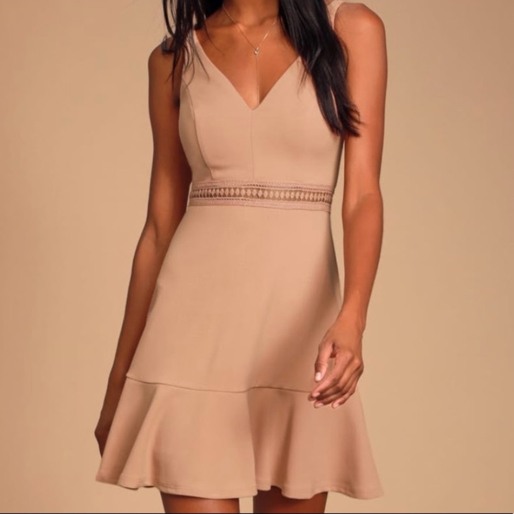 Lulu’s Tan Dress
